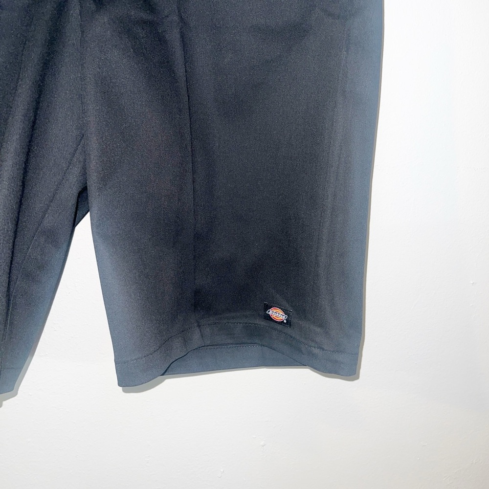 Dickies black twill men’s 15” inseam 5 pockets work shorts - Picture 3 of 13